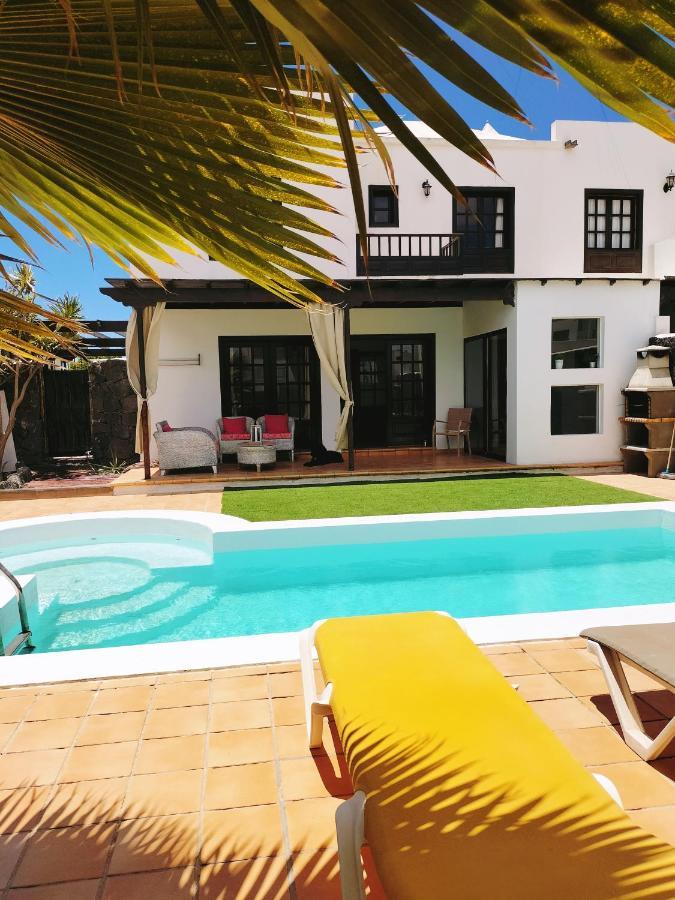 Lovely Villa Kiluka Heated Pool Плайя-Бланка Екстер'єр фото